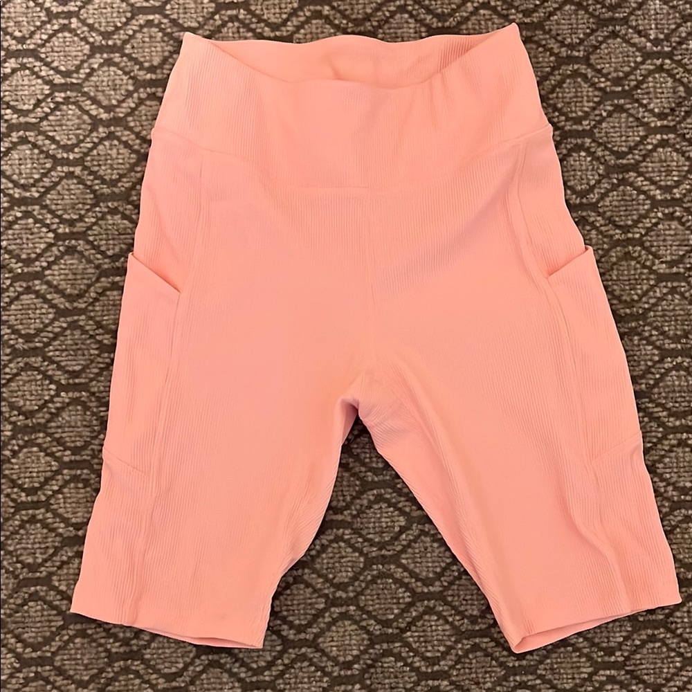 Women's Pink Shorts‎